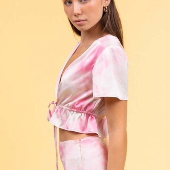 Tie Dye Tie Front Silky Top - Picture 8 of 8